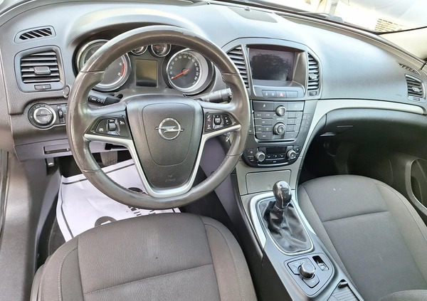 Opel Insignia cena 23900 przebieg: 207000, rok produkcji 2011 z Gozdnica małe 379